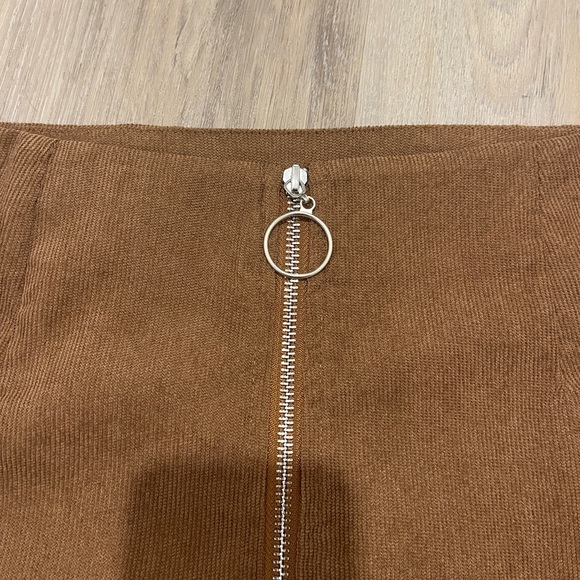 Shein Corduroy Style Zipper-front Mini Skirt - Picture 2 of 4